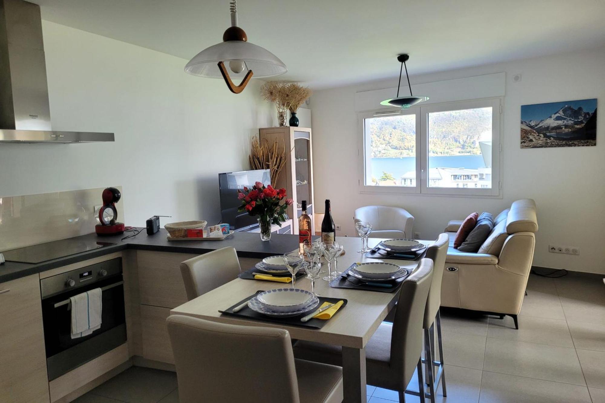 Le Tableau Du Lac 507 - 2 Bedrooms Apartment With Lake View Terrace Annecy Eksteriør bilde